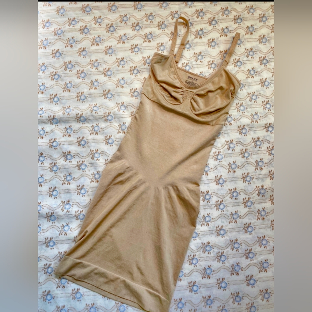 Size Small SPANX Shape Ware slip.